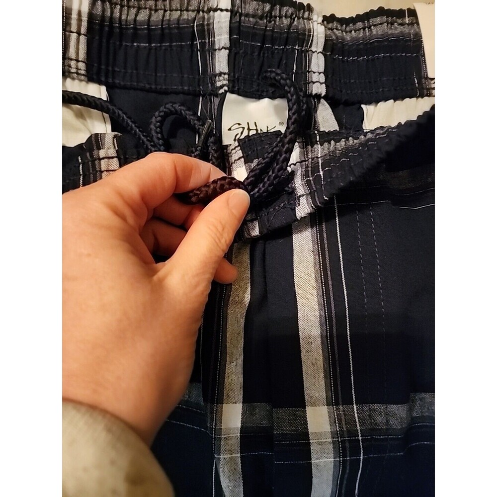 Nwt Shaka Wear Cargo Shorts Men's Sz 4XL Navy BluePlaid Drawstring Elastic Waist - Picture 3 of 13